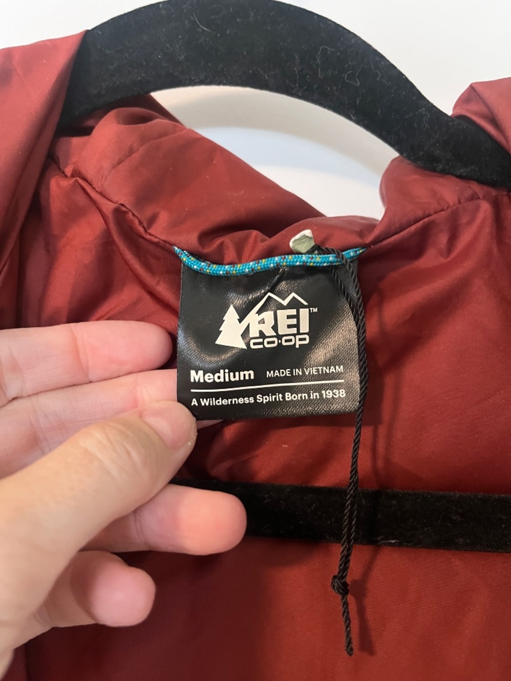 REI Jacket - Picture 2 of 5